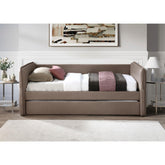 Saturn With a Trundle in Mocha