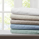 Oasis Quilted Throw Ivory 60x70"