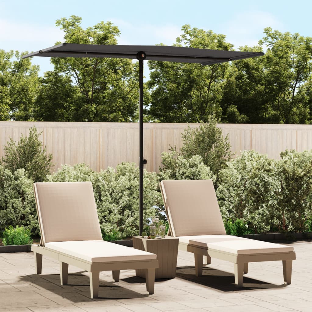 Anthracite garden parasol with aluminum pole and rectangular canopy, shading two lounge chairs.