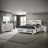 Hector Modern Style Queen 4PC Bedroom Set Made with wood in White