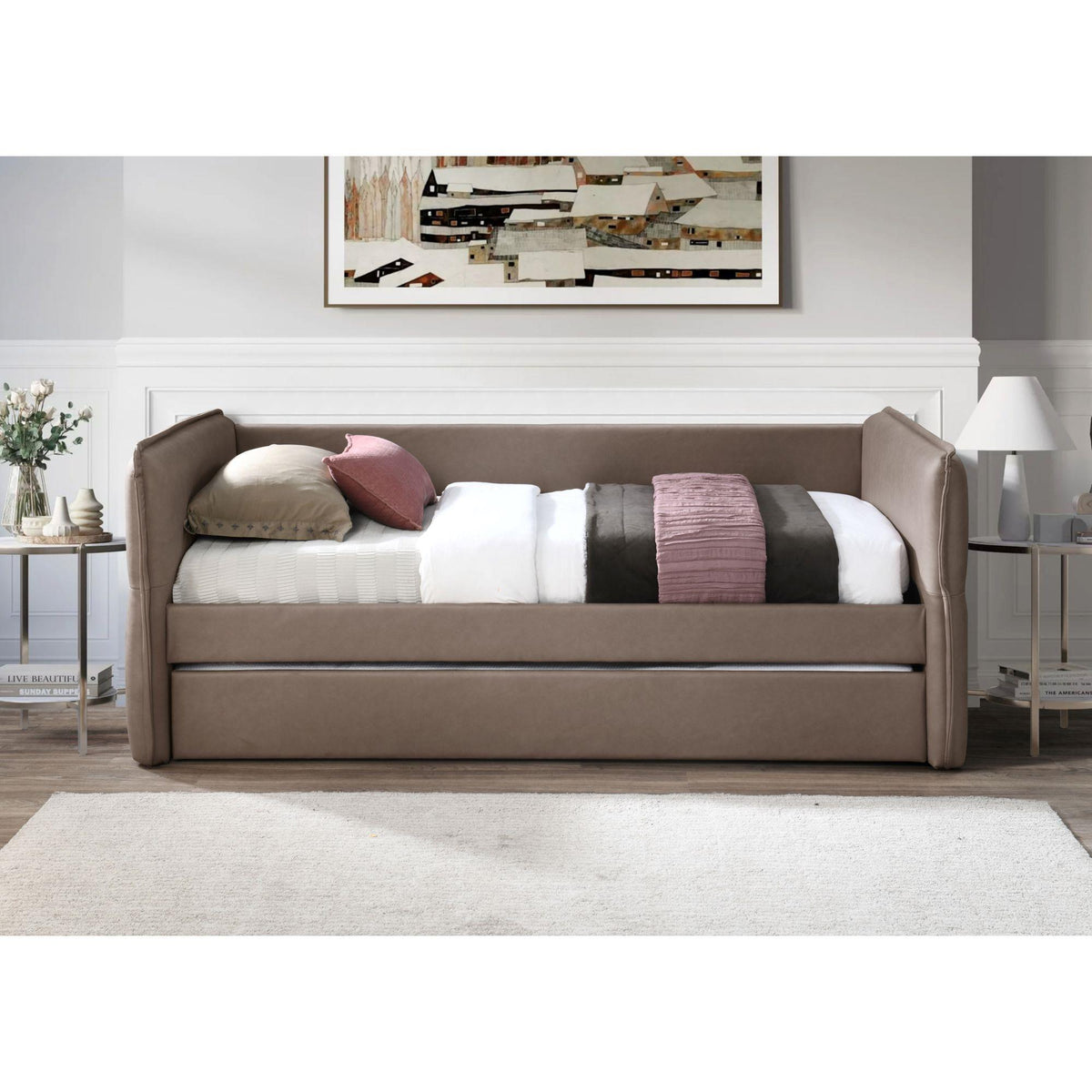 Saturn With a Trundle in Mocha