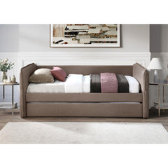 Saturn With a Trundle in Mocha