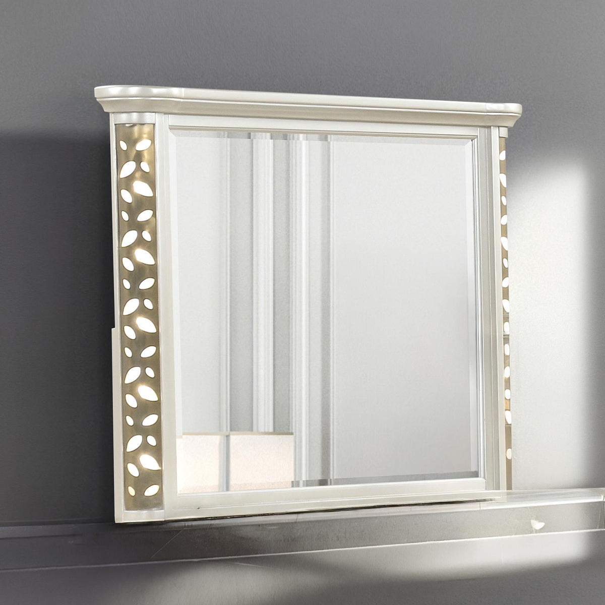 Dionysus Traditional Style Mirror with LED Accents (Dresser not included)