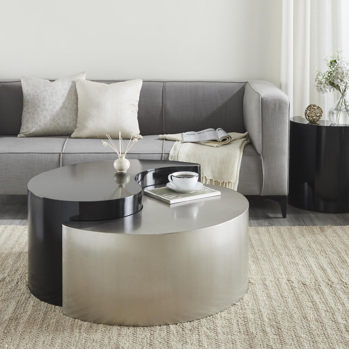 SUMMIT YANG Modern & Contemporary Style Coffee Table Made with Iron Sheet Frame in Black & Silver