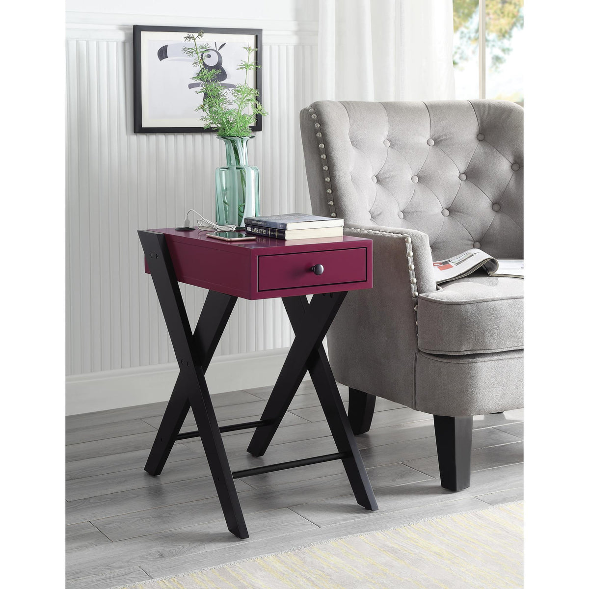 Gallery Accent Table with Built-in USB Port