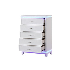 Avalon Modern Style 5-Drawer Chest with Diamond Drawer Pulls and Reflective Accents Made With Wood in White