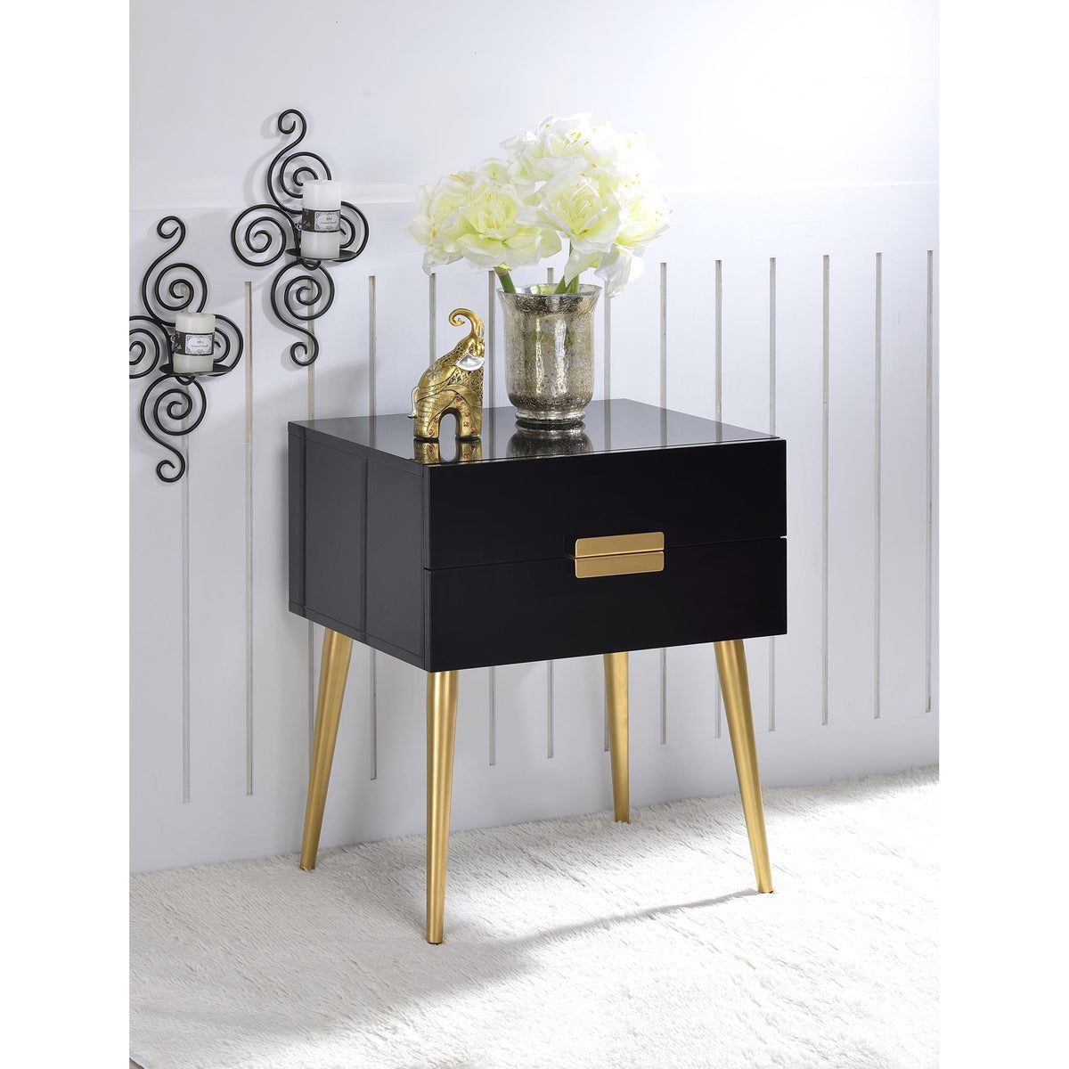 Hera Black & Gold Finish End Table