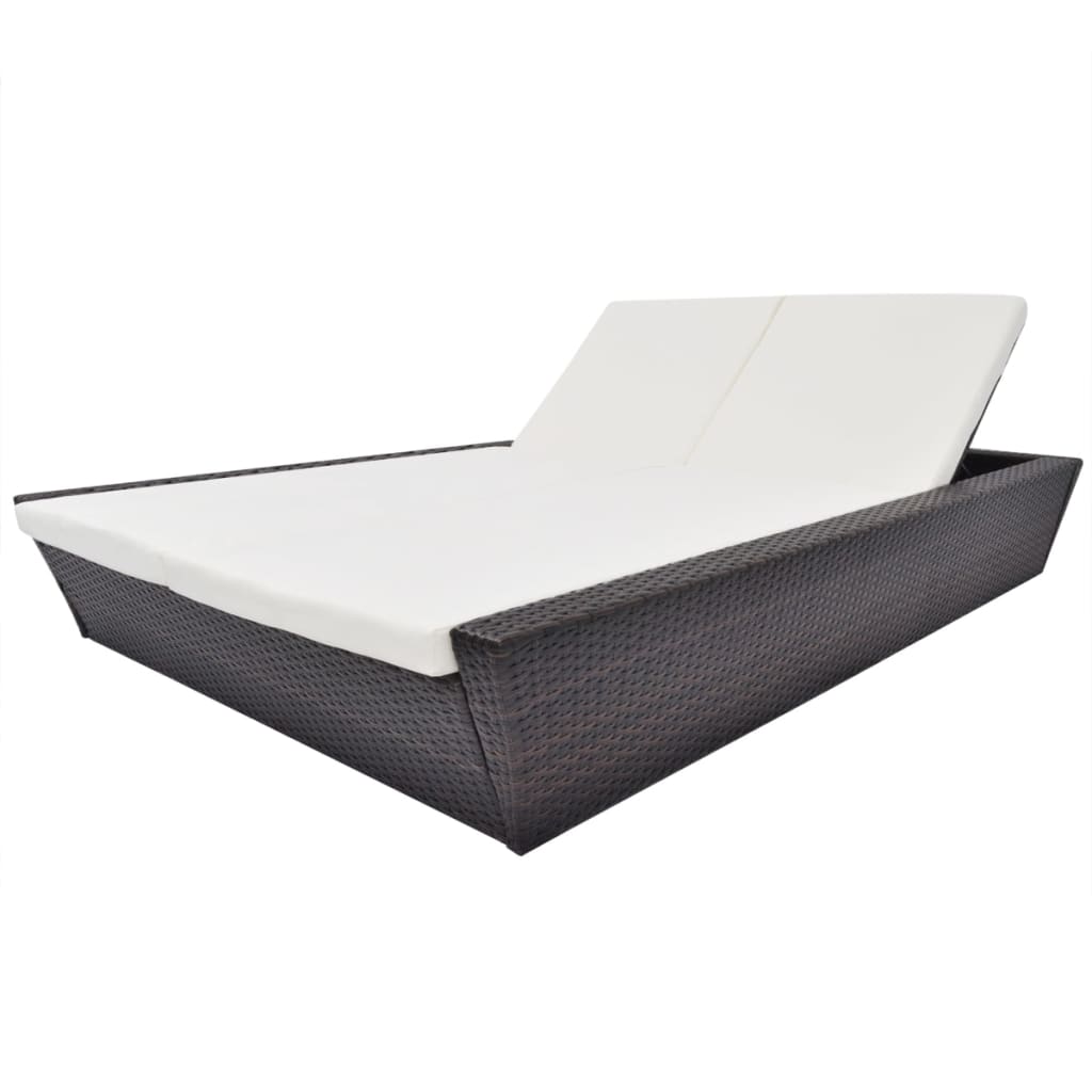 Outdoor Lounge Rattan: Brown, Cushions: Cream White