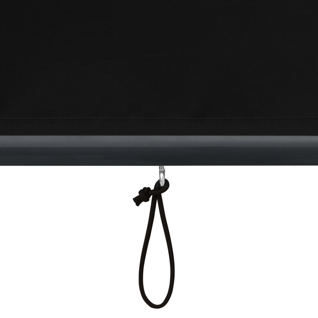 Anthracite outdoor roller blind with hand crank, measuring 66.9x98.4 inches.