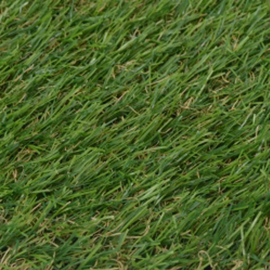 Close-up of green Bostome artificial grass turf with 0.8-inch pile height.