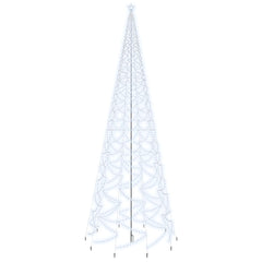 A 26-foot tall Christmas tree with a spike base and 3000 cold white LEDs in a zigzag pattern.