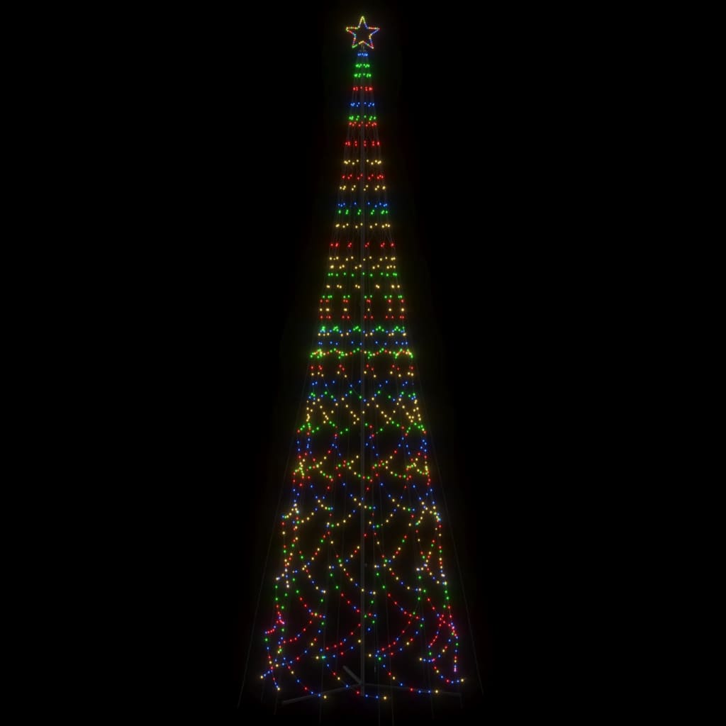 26ft cone-shaped Christmas tree with 3000 colorful LED lights in a zigzag pattern