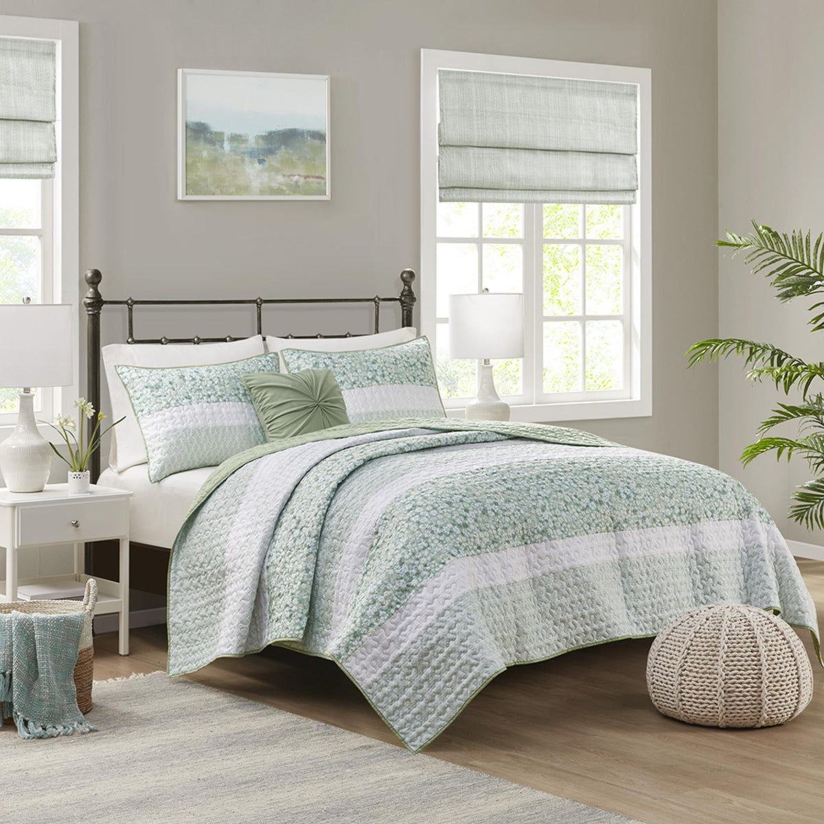 Harmony 4 Piece Seersucker Quilt Set with Throw Pillow
