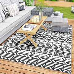Reversible Outdoor Rug, Waterproof Plastic Straw with Carry Bag, 6' x 9', Black & White Geometric Wall