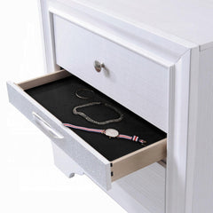 Contemporary White Finish Storage Drawers Nightstand Wooden Bedroom Furniture 1pc