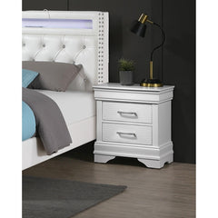 Modern Sleek Bedside Table White 1pc Nightstand Bedroom Furniture Accent Handles Spacious Drawers