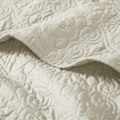 Oasis Quilted Throw Ivory 60x70"