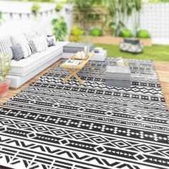 Reversible Outdoor Rug, Waterproof Plastic Straw with Carry Bag, 9' x 18', Black & White Geometric Wall